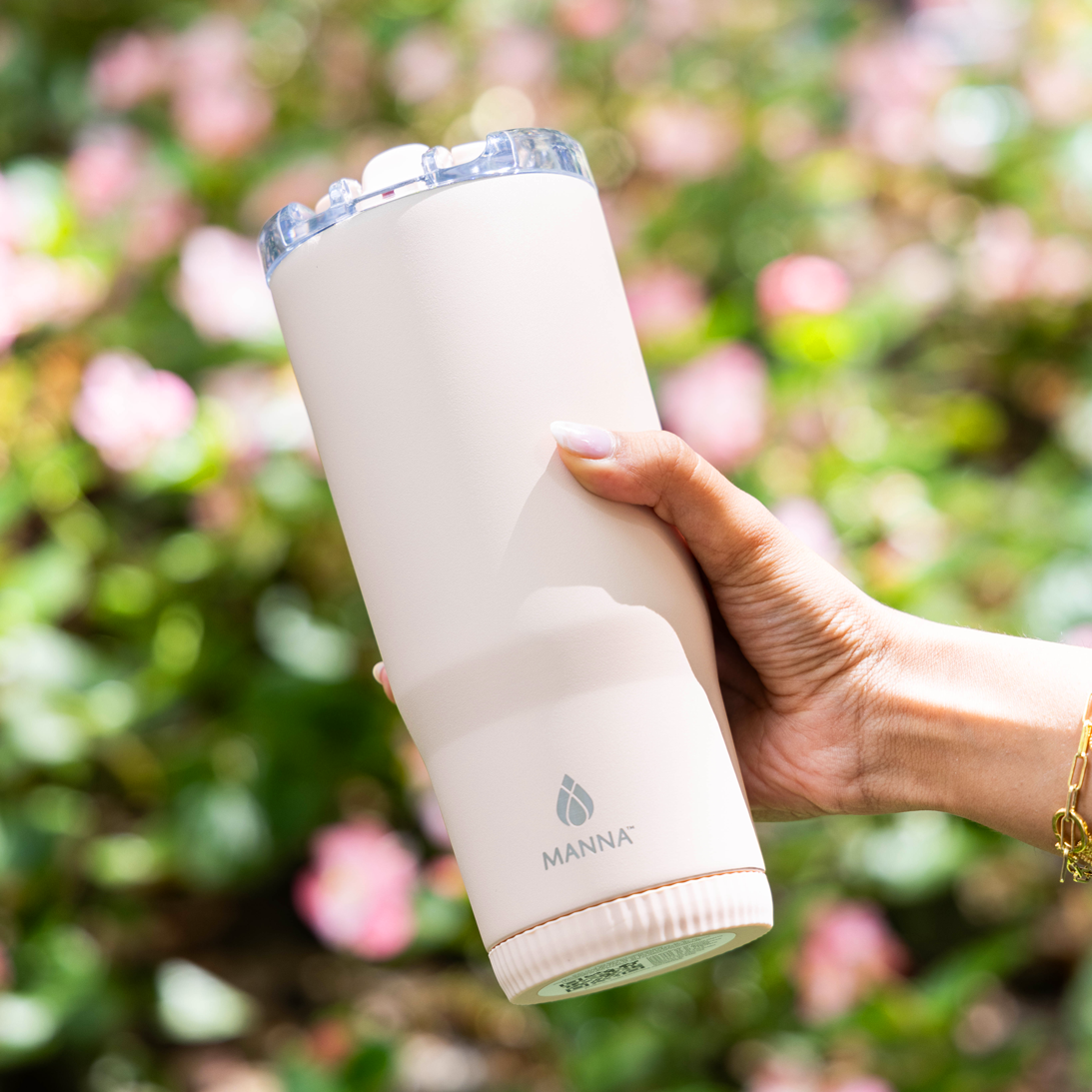 30-oz-groove-tumbler-q1 Core_Home_Manna_Lifestyle_AUG_13-11.png