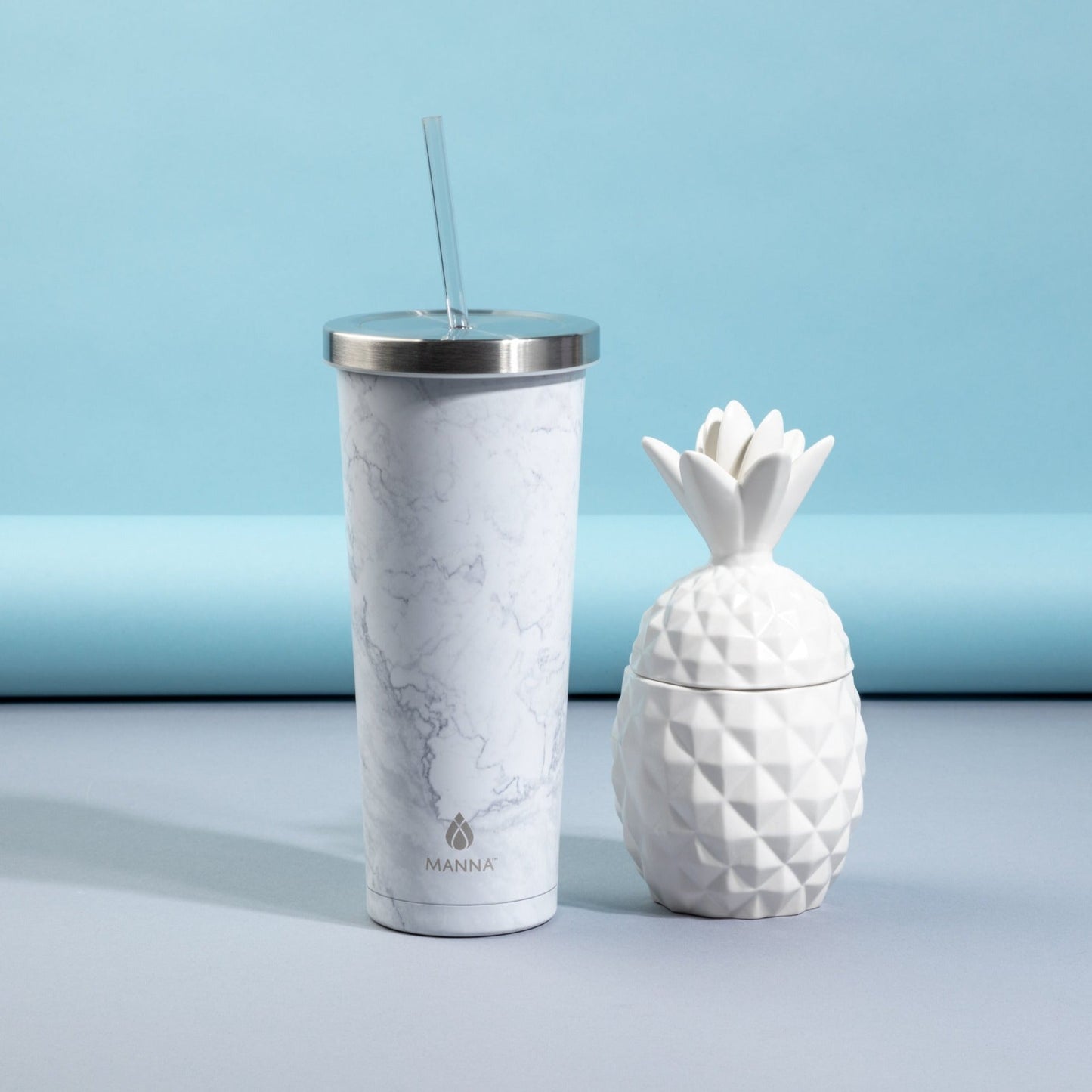 24-oz-marble-chilly-tumbler-u2 MAN_Website_Chilly_Tumbler_L_07.jpg